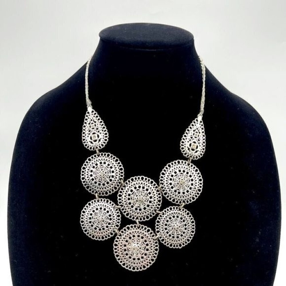 Stella & Dot Zora Silver Crystal Necklace